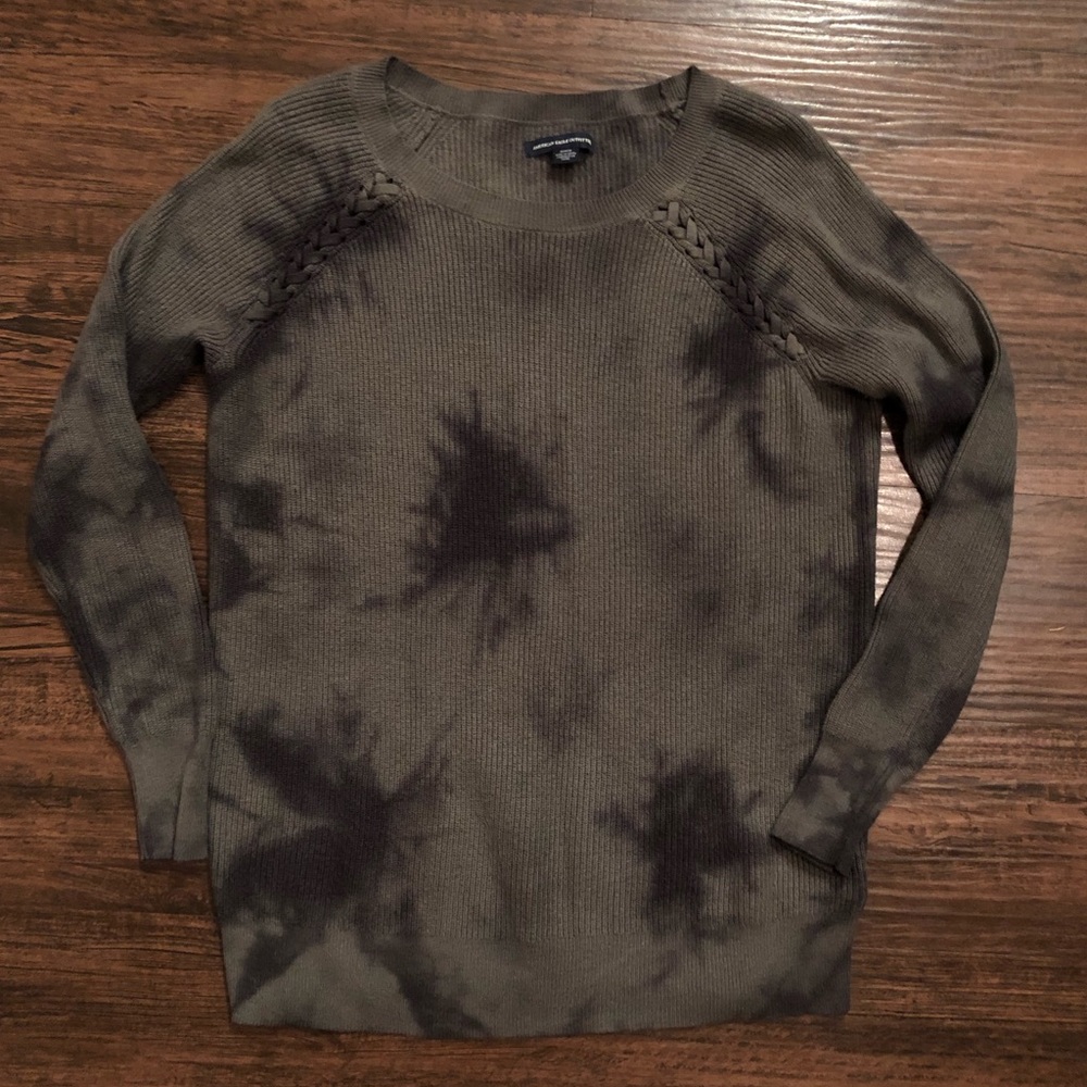 American Eagle Outfitters Tie Dye Dark Green Sweater Size Medium
